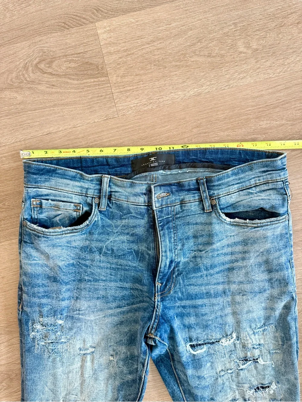 Jordan Craig Legacy Edition Jeans Men Size 38x32 Blue Distressed Slim Fit Denim